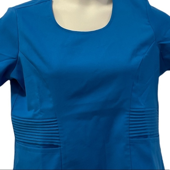 Rant Medical Scrubs Top. Turquoise. Size Medium - Picture 2 of 8
